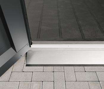 Hörmann Stahl-Bodenrampe für 2-flügelige Tür, Innen/Außen