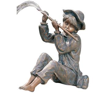 Rottenecker Bronze-Flötenspieler Hans, wasserspeiend